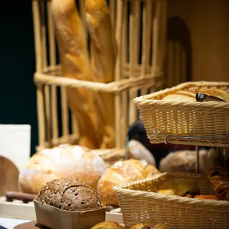 Hotel Edmond W Part-dieu 3*