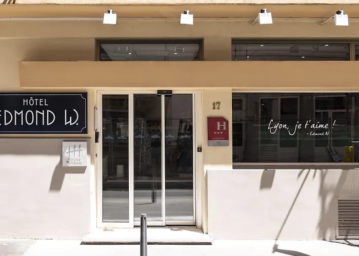 Hotel Edmond W Part-dieu 4*